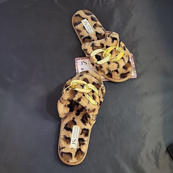 NEW JESSICA SIMPSON WOMEN'S FAUX FUR CHAIN LINK EMBELLISHED SLIDE SLIPPERS - Picture 9 of 12